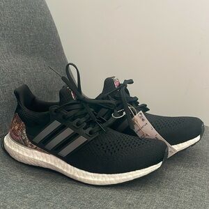 black adidas ultraboosts